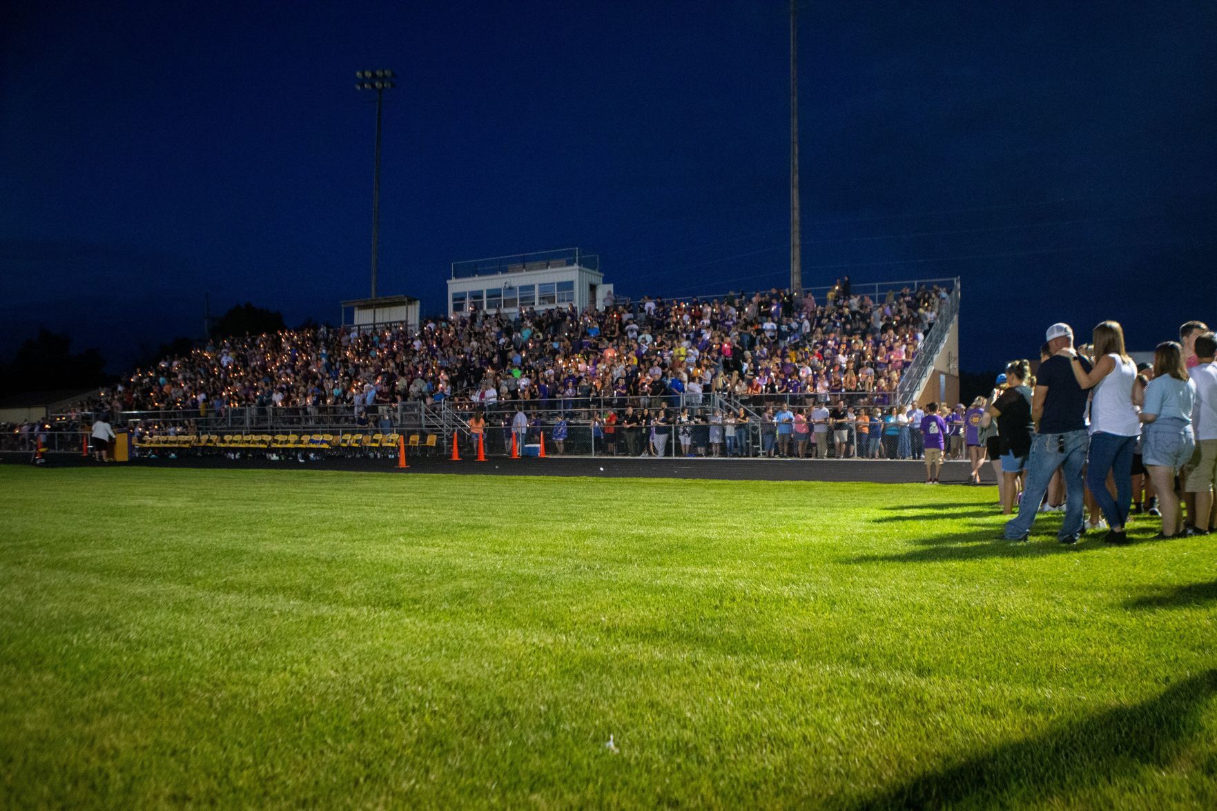 Candlelight vigil held for Cafazza family in Bethalto